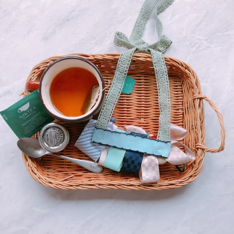 Break and Holiday 。少女森林系手工花。項鍊。粉綠色L