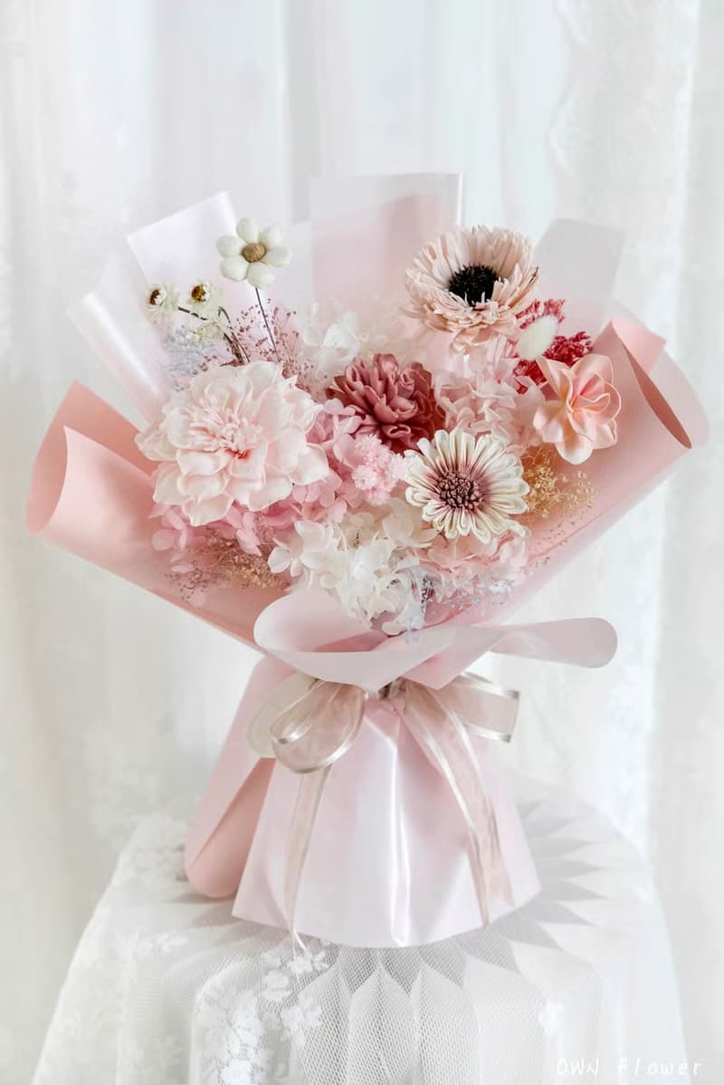 索拉花束/永生花束/乾燥花束/畢業花束/生日花束/情人節花束/女友