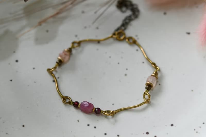 幾何系列 NO.4│紅碧璽x太陽石x黃銅│黃銅手鍊