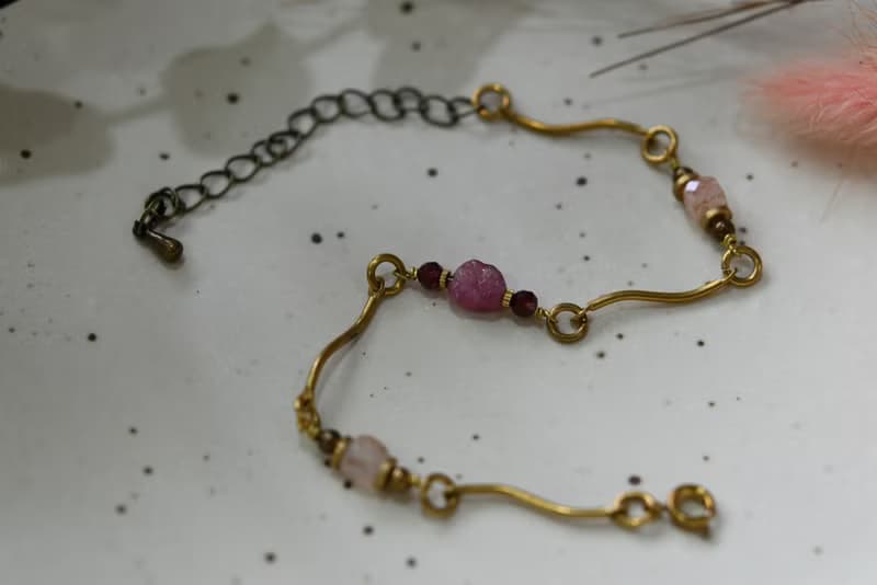 幾何系列 NO.4│紅碧璽x太陽石x黃銅│黃銅手鍊