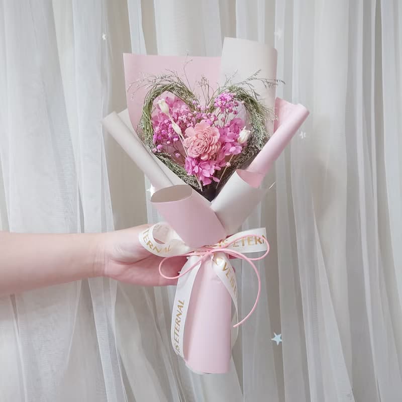 韓系浪漫愛心永生花花束/乾燥花束/情人節/禮物/花束/永生花/愛心