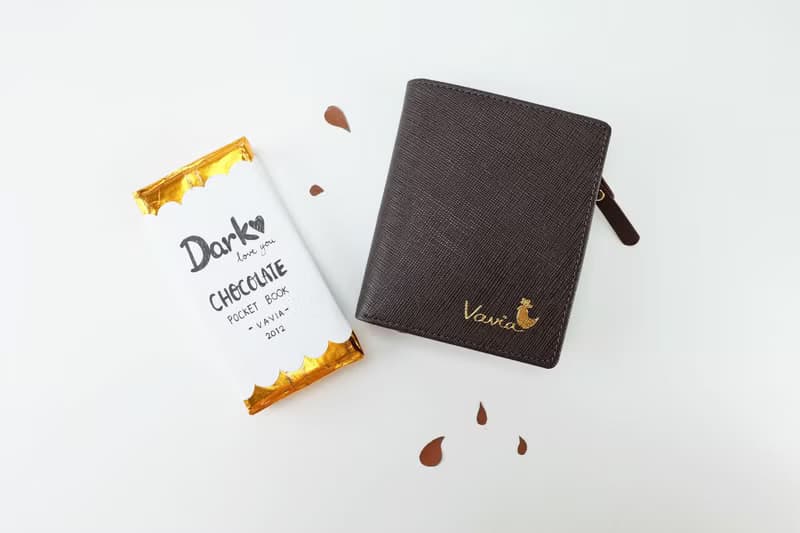 " Dark Chocolate " Pocket Book Short Wallet / Cow Leather 黑巧克力- 錢包-皮革