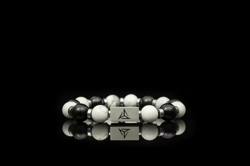 【陰陽】 |  金曜石 | 白松石 | 水晶手鍊