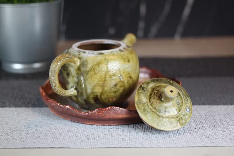 【送禮好物】200ml 上釉柴燒 手拉坯茶壺 鶯歌名家葉敏祥作品