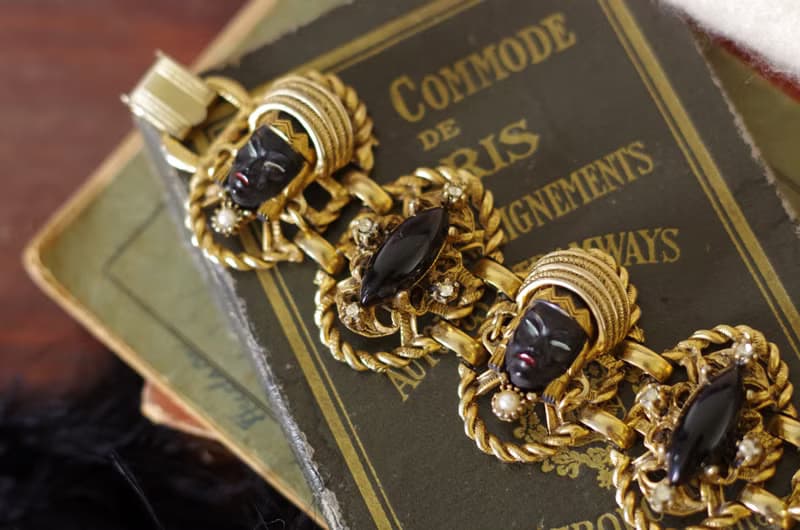 少見古董亞洲神秘臉孔金色公主手鍊 SELRO BR96