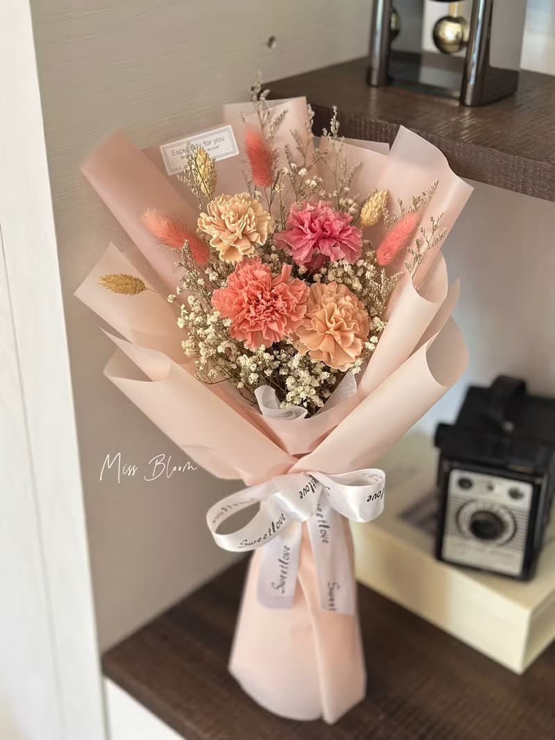 母親節花束 永生不凋康乃馨 乾燥花束