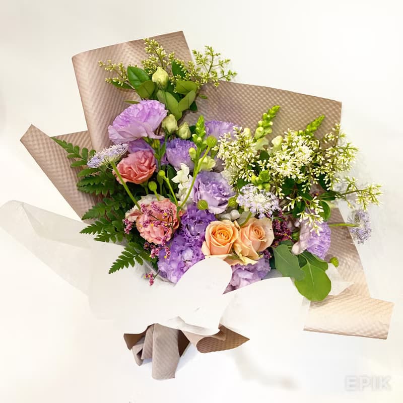 清新高雅 鮮花花束