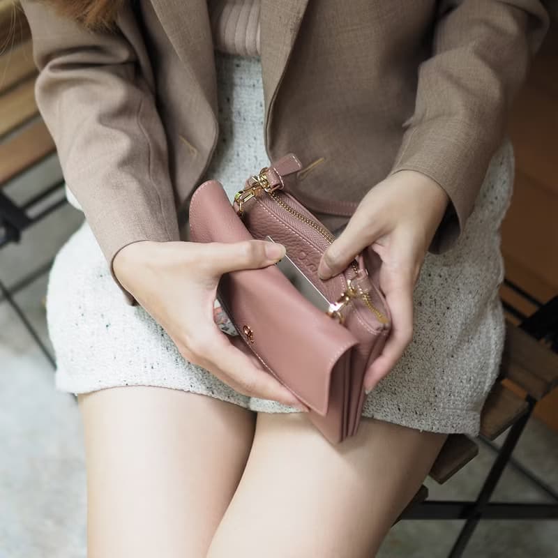 Millie (Tea rose) : Long wallet, Cow leather, Clutch, Crossbody bag, Nude pink