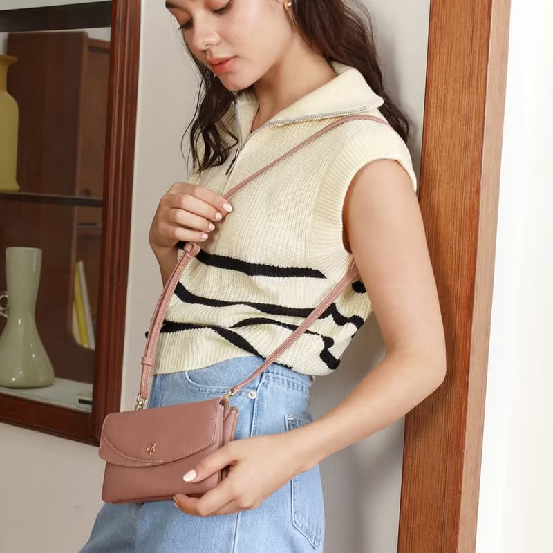 Millie (Tea rose) : Long wallet, Cow leather, Clutch, Crossbody bag, Nude pink