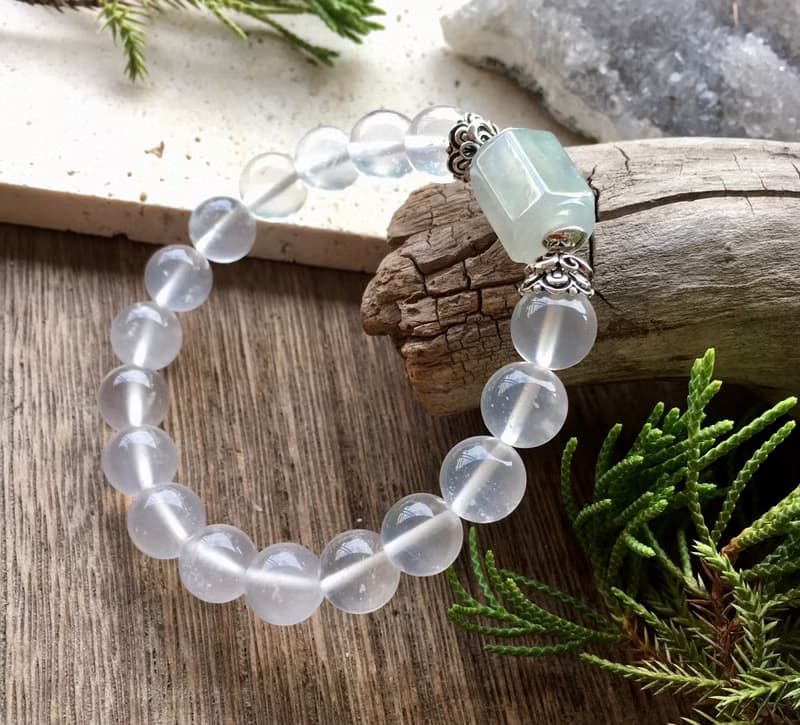 9.5 mm水沫玉翡翠手鍊