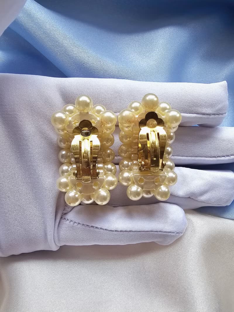 月彎多排珍珠摩登夾式耳環/vintage美國西洋古董飾品