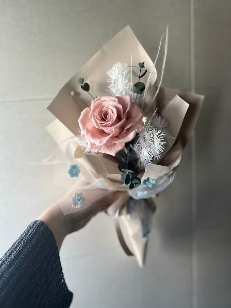 永生玫瑰花束 單支玫瑰花束 恆星花 乾燥花 生日花束 告白花束