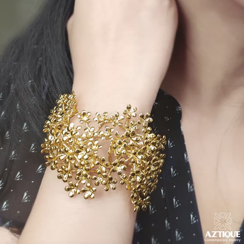 Flower  Bracelet, Summer Floral adjustable Bracelet