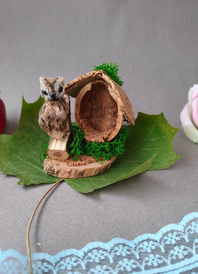 微型针织收藏绿牛小雕像