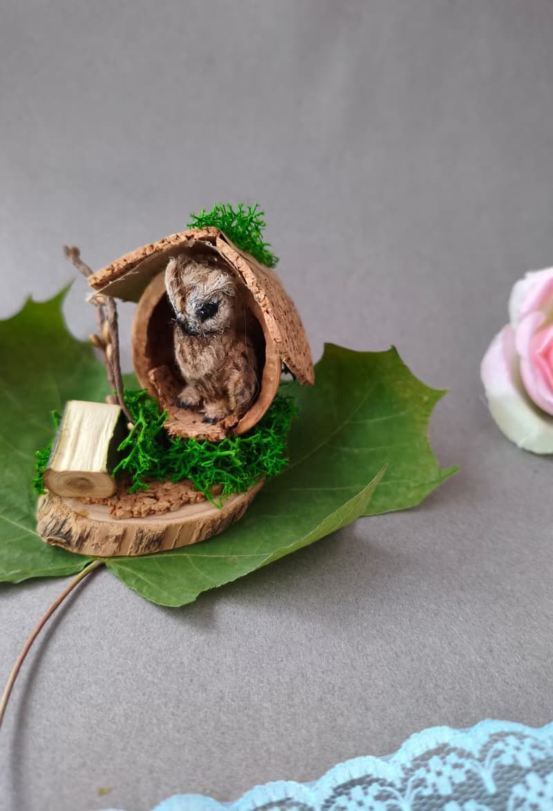 微型针织收藏绿牛小雕像