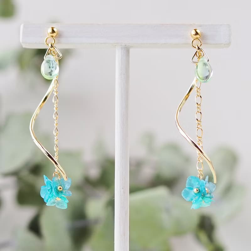 花雨に香る美濃和紙の紫陽花　ピアス/イヤリング
