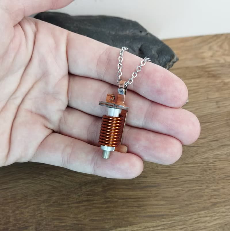 蒸汽朋克吊墜銅線。 反烏托邦項圈。 給極客的父親節禮物