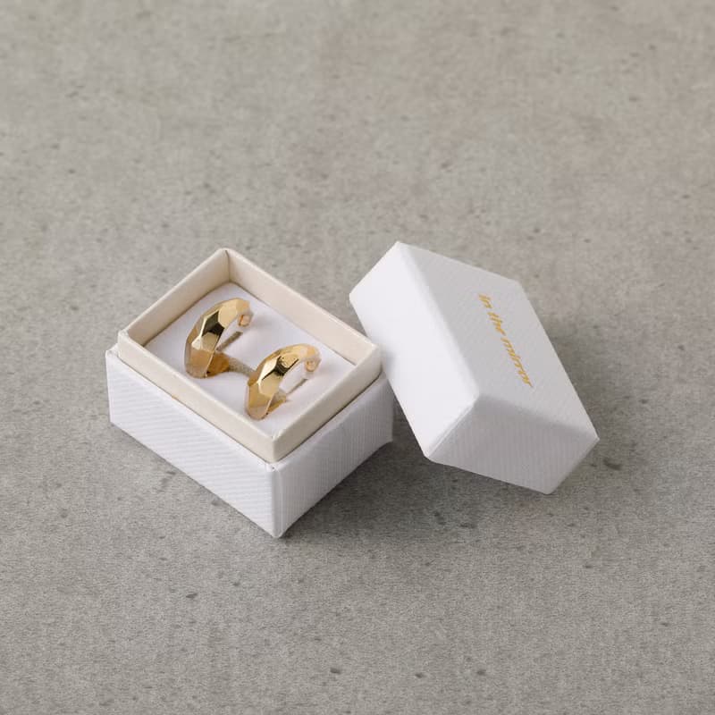 【Pinkoi限定商品】circle-sparkle smooth pierced earring　SV　ニッケルフリースムースピアス　フープピアス　シルバー