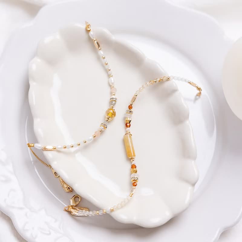 財運 x 黃水晶 磷灰石 太陽石 【蝴蝶陸蓮 • 一生快樂】手鍊