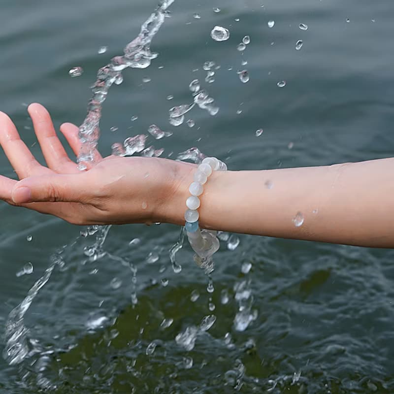 幽幽白月光手鏈 未時簡單幹淨天然月光石串珠金魚女夏ins精致禮物