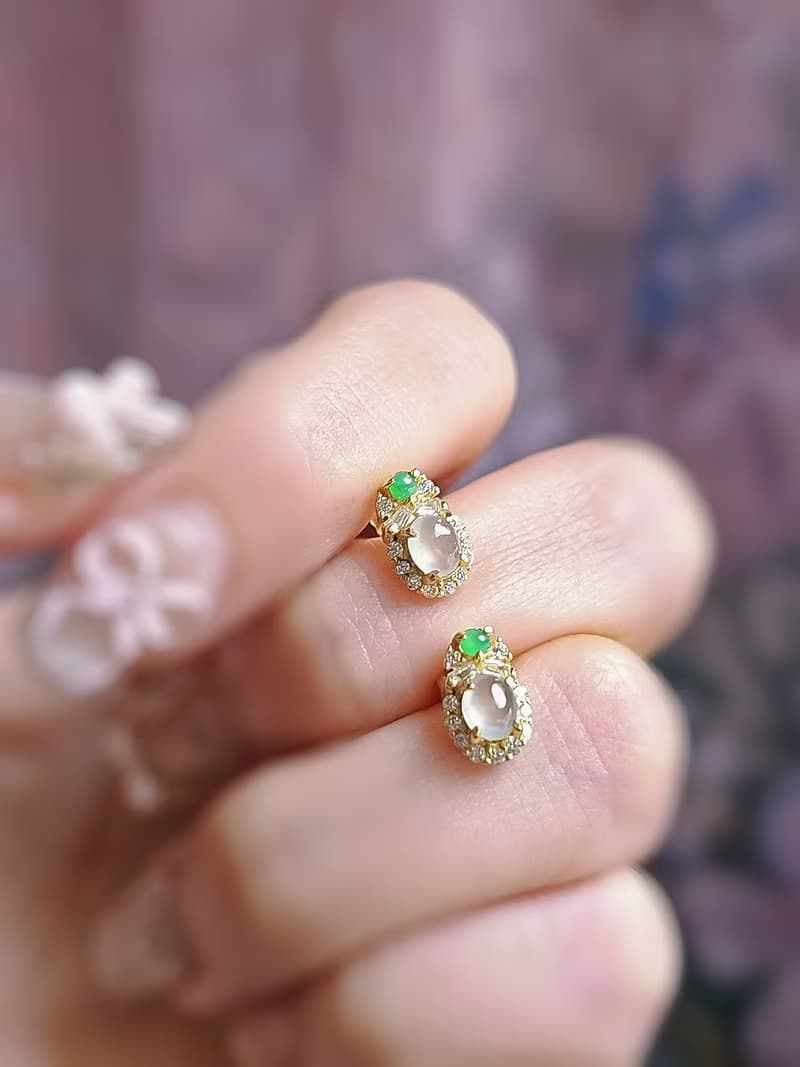 招財|仙氣高冰玻放光白翡•冰陽綠|緬甸A貨翡翠純銀精緻耳環