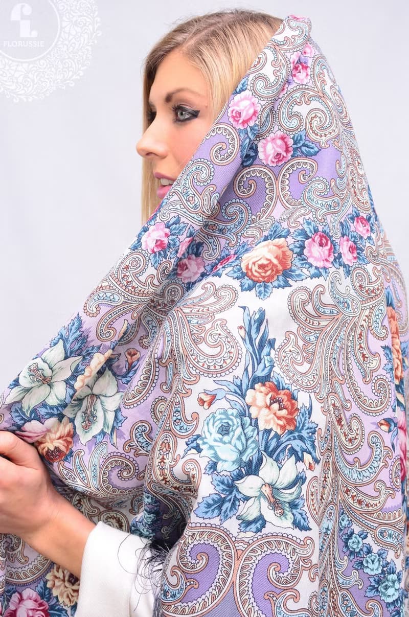 Pavlovo Posad Russian Shawl 100% Wool Scarf 125x125 cm Wrap Silk Fringe 1437-1