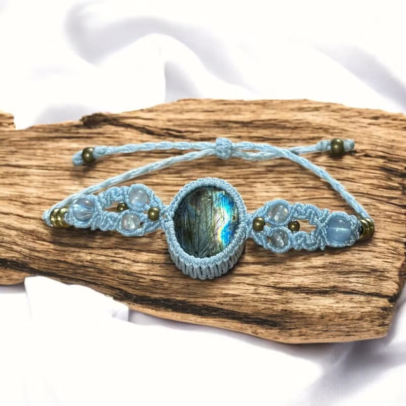 Crystoria Stone | Macrame | 南美蠟線 | 手鍊 | 藍光拉長石