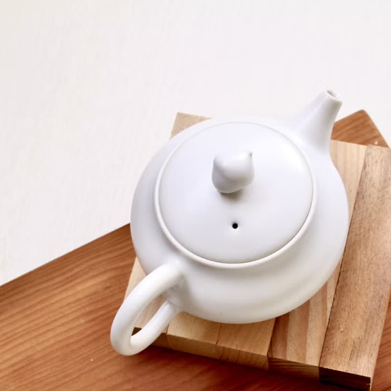 【白瓷茶具】橡實鈕蓋－100ml小茶壺