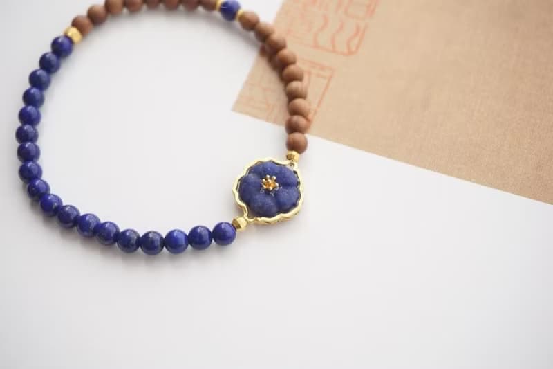 天然青金石邁索爾老山檀手鏈搭配銀鑲青金石花有錢花文玩手鏈4mm