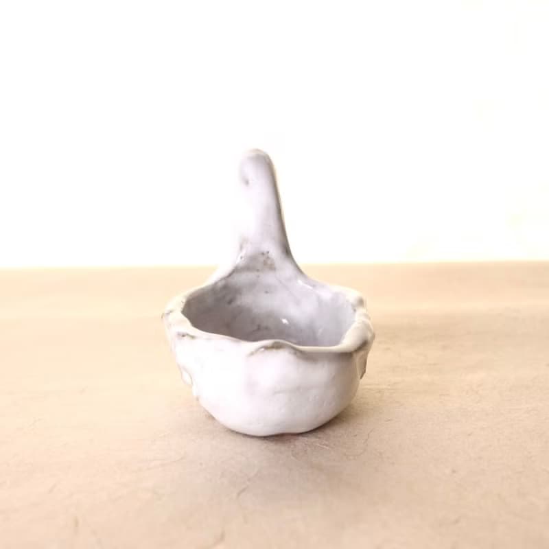 【畢業禮物】白天鵝小托盤/湖上白鵝/小物與飾品收納擺件