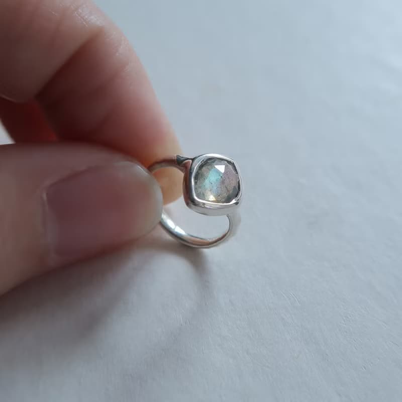 925純銀 拉長石 荷魯斯之眼 耳骨夾 耳環 單只