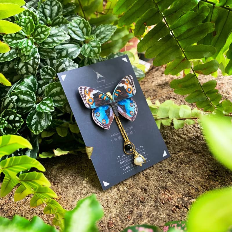 刺繡耳環 翠藍眼蛺蝶 蝴蝶 胸針 項鍊 珍珠 耳夾 生日 禮盒 情人