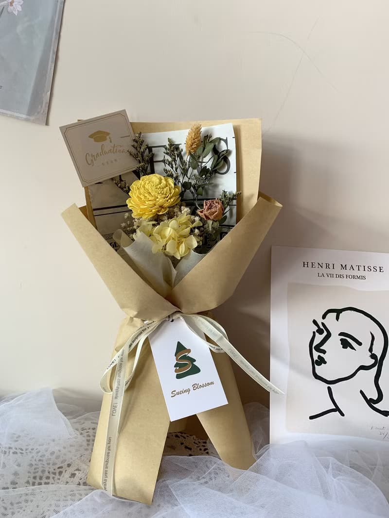 sueing_blossom  無印風畢業乾燥花束