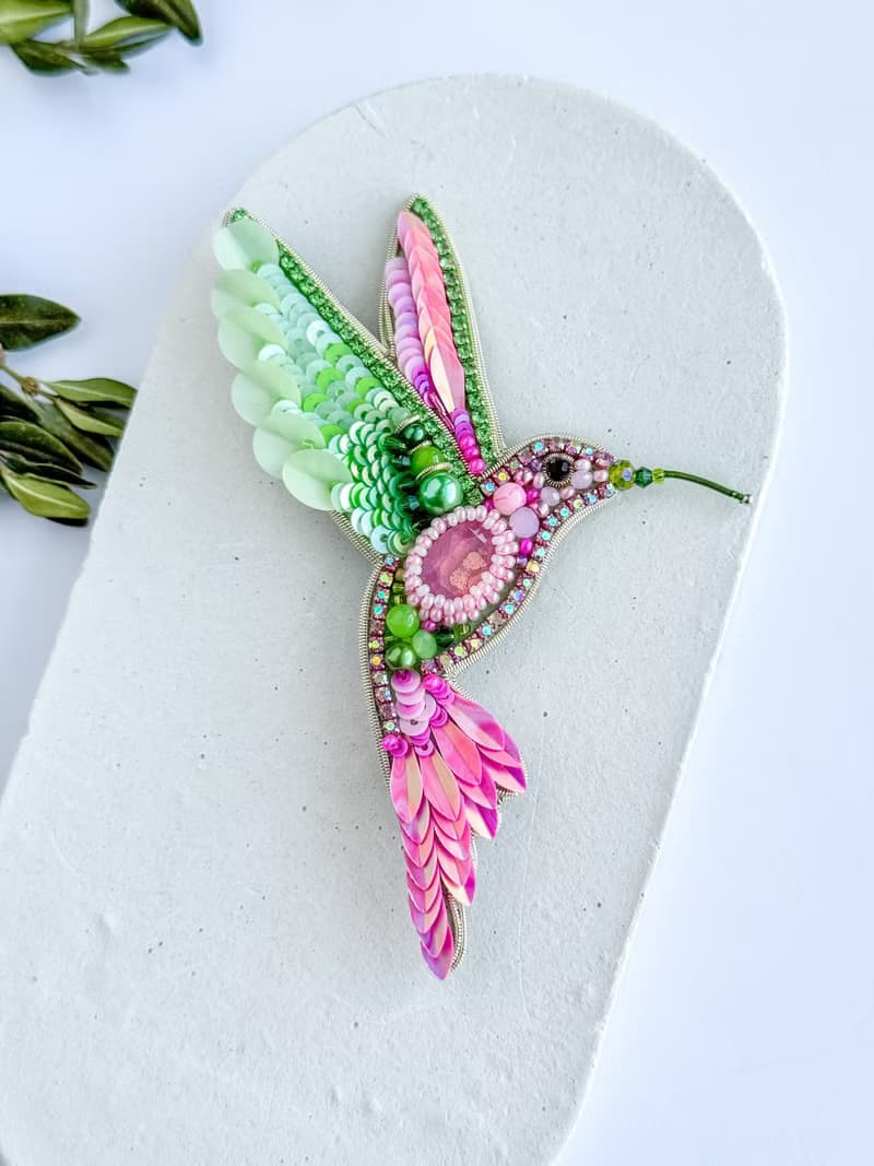 Beaded pink hummingbird brooch handmade