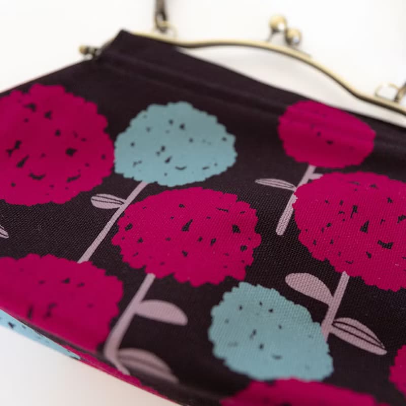 横長ベンリーがま口バッグ こでまり 【 日本製 】ハンドバッグ Frame Bag