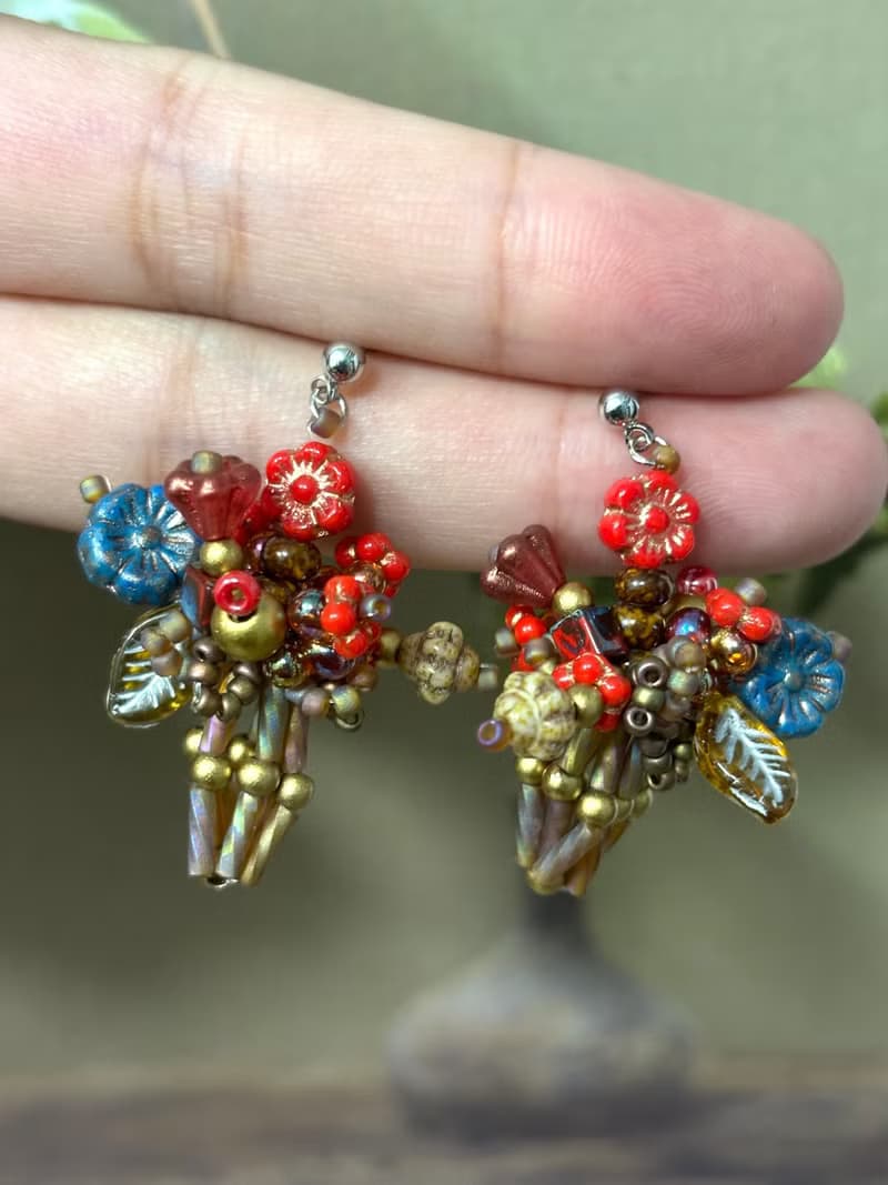 原創設計 迷你花束耳釘 串珠花朵耳環 手作串珠耳飾