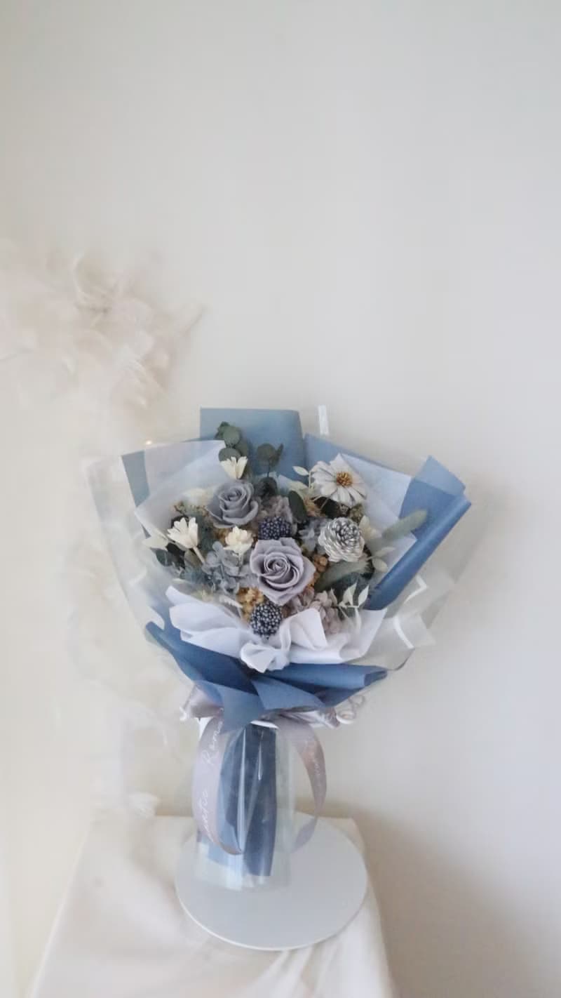 【畢業花束】畢業禮物 永生玫瑰 玫瑰花束 永生花束 玻璃球