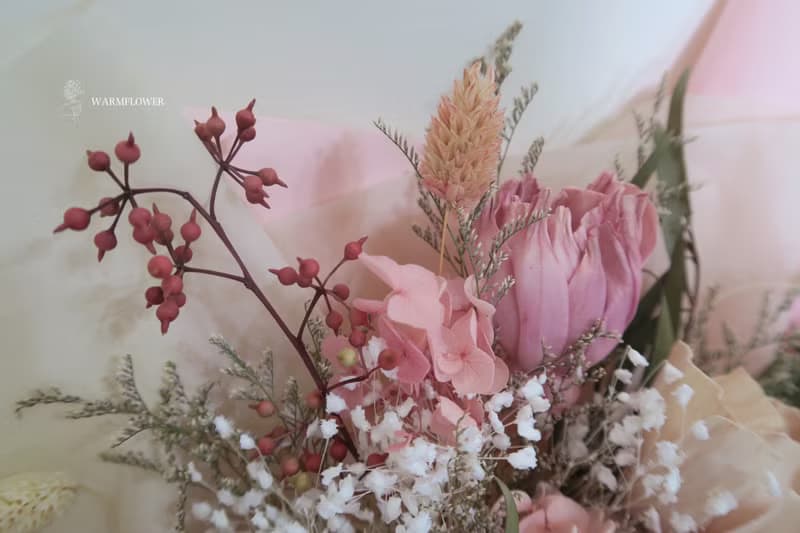 韓式永生花束 －【草莓優格】| 告白花束/情人節花束/乾燥花