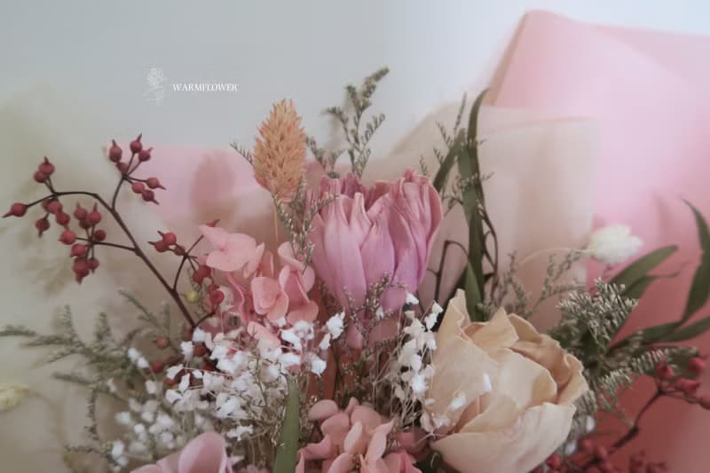 韓式永生花束 －【草莓優格】| 告白花束/情人節花束/乾燥花