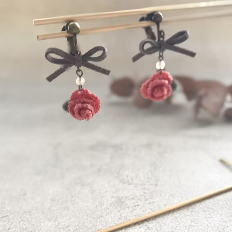 バラのクリスマスコフレ Pinkoi先行販売  ネックレス/イヤーアクセサリーセット