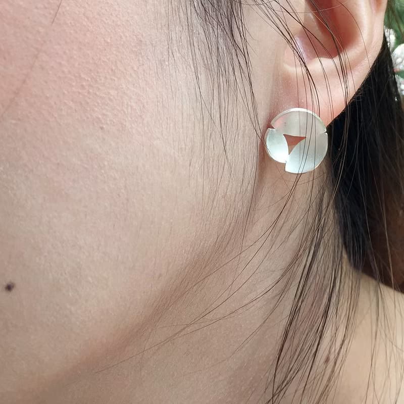 含苞~手工純銀花形耳飾,耳環,耳針設計/手作的詩珍愛系列