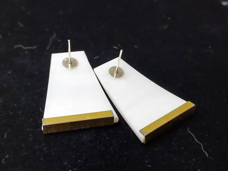 vintage  針式耳環 牛奶玻璃