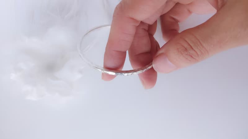 純銀手環 鍛敲水波紋手環