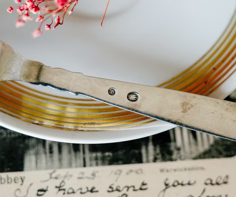 極簡裝飾造型雙齒水果銀叉 - 西洋古董