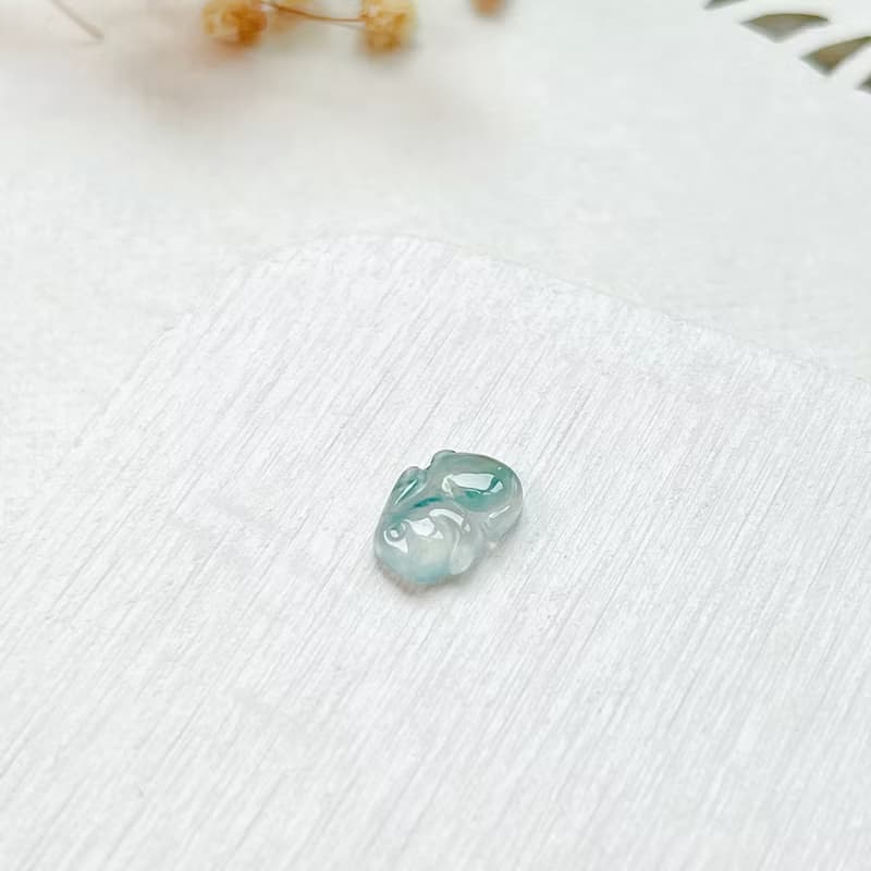 冰飄藍花翡翠小兔子| 天然緬甸玉A貨翡翠 | 送禮