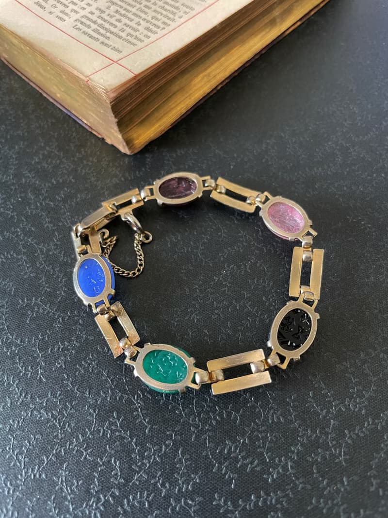 古董彩色聖甲蟲手鍊  BR125