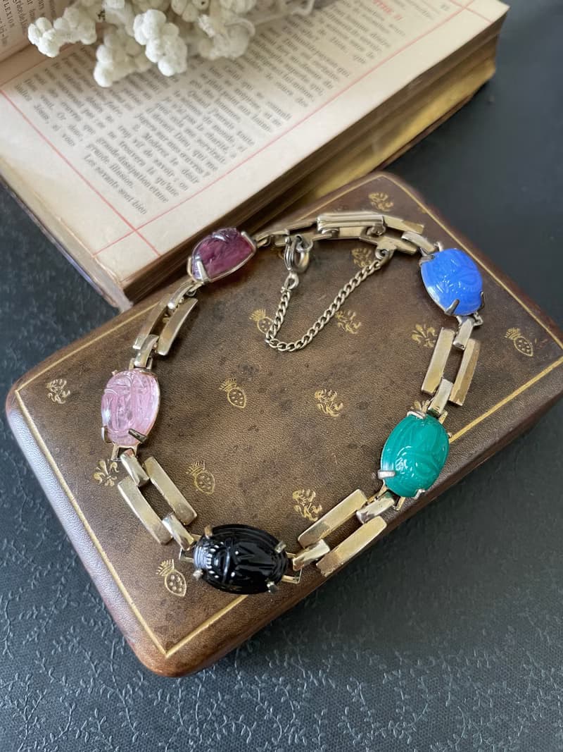 古董彩色聖甲蟲手鍊  BR125