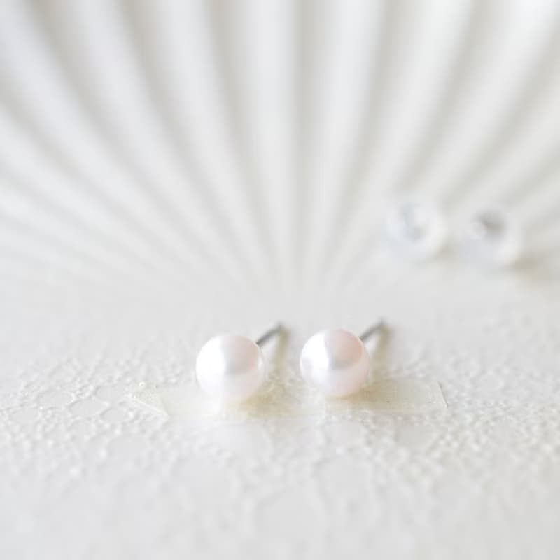 Akoya珍珠耳環 海水Akoya珍珠 日本製造 輕珠寶 耳針