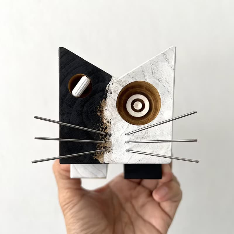 'Bobby', One eye cat figure-toy for decoration or collection / Special version