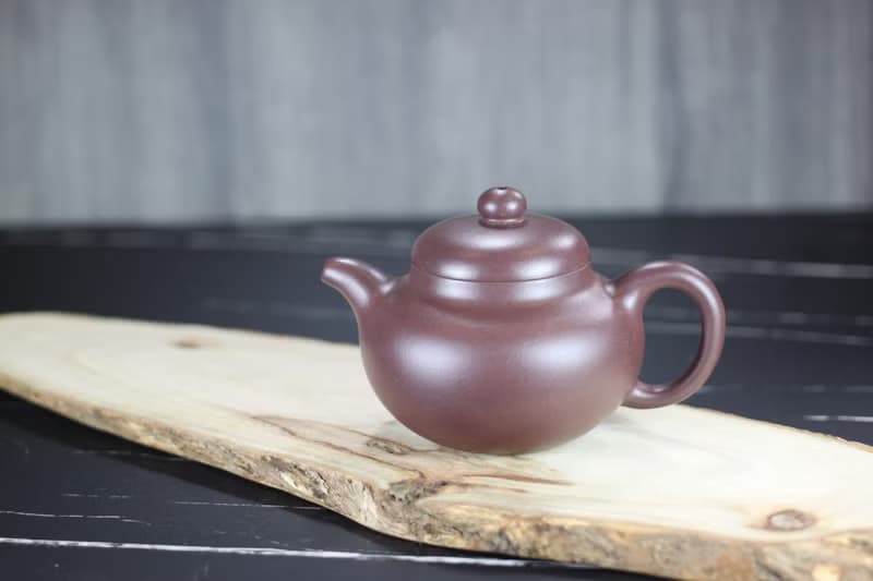 【送禮好物】柿圓 紫泥 宜興紫砂 吳倩助工製 180ml